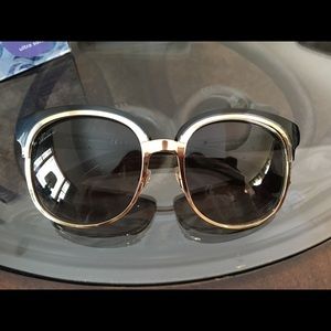 Gucci GG 4241/S EZKEU Sunglasses